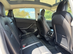 Used 2021  Tesla Model Y Long Range AWD at Rooster Auto Sales near Vinton&comma; IA
