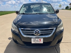 Used 2010 Volkswagen Routan 4dr Wgn SE at Rooster Auto Sales near Vinton, IA
