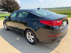 Used 2015  Kia Optima 4d Sedan LX at Rooster Auto Sales near Vinton&comma; IA