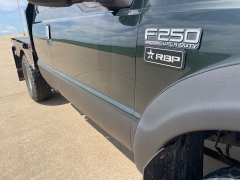 Used 2002 Ford Super Duty F-250 4WD Supercab Lariat at Rooster Auto Sales near Vinton, IA