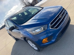 Used 2019  Ford Escape 4d SUV FWD S at Rooster Auto Sales near Vinton&comma; IA