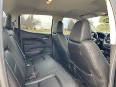 Used 2015  GMC Canyon 4WD Crew Cab SLT at Rooster Auto Sales near Vinton&comma; IA