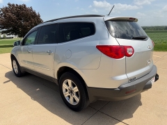 Used 2011  Chevrolet Traverse 4d SUV FWD LT1 at Rooster Auto Sales near Vinton&comma; IA