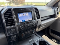 Used 2017  Ford F-150 4WD SuperCrew XLT 5 1&sol;2 at Rooster Auto Sales near Vinton&comma; IA