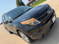 Used 2011  Ford Explorer 4d SUV FWD Limited at Rooster Auto Sales near Vinton&comma; IA