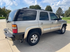 Used 2003 Chevrolet Tahoe 4d SUV 4WD LT at Rooster Auto Sales near Vinton, IA
