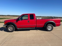 Used 1999 Ford Super Duty F-250 2WD Supercab XLT at Rooster Auto Sales near Vinton, IA