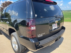 Used 2008 Chevrolet Tahoe 4d SUV 4WD LTZ at Rooster Auto Sales near Vinton, IA