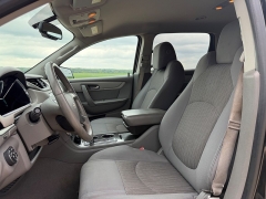 Used 2013  Chevrolet Traverse 4d SUV FWD LT2 at Rooster Auto Sales near Vinton&comma; IA