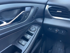 Used 2020 Chevrolet Traverse 4d SUV AWD Premier at Rooster Auto Sales near Vinton, IA