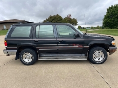 Used 1995 Ford Explorer 4d SUV 4WD XL at Rooster Auto Sales near Vinton, IA