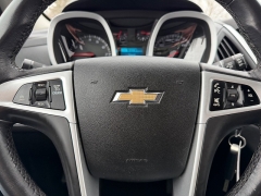Used 2016  Chevrolet Equinox 4d SUV FWD LT at Rooster Auto Sales near Vinton&comma; IA