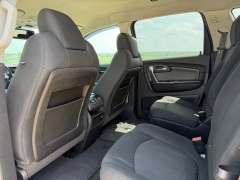 Used 2011  Chevrolet Traverse 4d SUV FWD LT1 at Rooster Auto Sales near Vinton&comma; IA