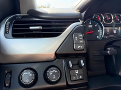 Used 2017  Chevrolet Tahoe 4d SUV 4WD LT at Rooster Auto Sales near Vinton&comma; IA