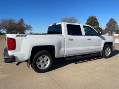 Used 2015 Chevrolet Silverado 1500 4WD Crew Cab LT Z71 at Rooster Auto Sales near Vinton, IA