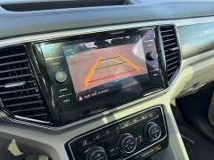 Used 2018  Volkswagen Atlas 3&period;6L V6 SEL FWD at Rooster Auto Sales near Vinton&comma; IA