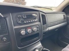 Used 2004 Dodge Ram 1500 4WD Quad Cab SLT at Rooster Auto Sales near Vinton, IA