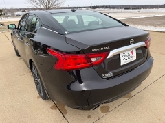 Used 2016  Nissan Maxima 4d Sedan Platinum at Rooster Auto Sales near Vinton&comma; IA
