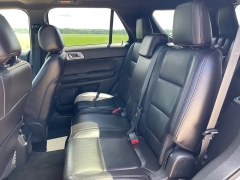 Used 2013 Ford Explorer 4d SUV 4WD XLT at Rooster Auto Sales near Vinton, IA