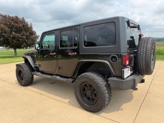 Used 2017  Jeep Wrangler Unlimited 4d Convertible Sport at Rooster Auto Sales near Vinton&comma; IA
