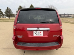 Used 2010  Dodge Grand Caravan 4dr Wgn SXT at Rooster Auto Sales near Vinton&comma; IA