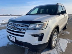 Used 2019  Ford Explorer 4d SUV 4WD XLT V6 at Rooster Auto Sales near Vinton, IA