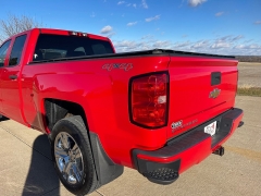Used 2017  Chevrolet Silverado 1500 4WD Double Cab Custom at Rooster Auto Sales near Vinton, IA