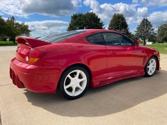 Used 2004 Hyundai Tiburon 2d Coupe GT SE Auto at Rooster Auto Sales near Vinton, IA