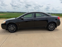 Used 2008  Pontiac G6 4d Sedan Value at Rooster Auto Sales near Vinton&comma; IA