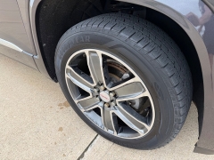 Used 2018  GMC Acadia 4d SUV AWD Denali at Rooster Auto Sales near Vinton&comma; IA