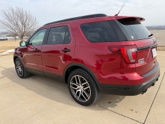 Used 2018  Ford Explorer 4d SUV 4WD Sport at Rooster Auto Sales near Vinton&comma; IA
