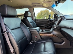 Used 2017  Chevrolet Tahoe 4d SUV 4WD LT at Rooster Auto Sales near Vinton&comma; IA