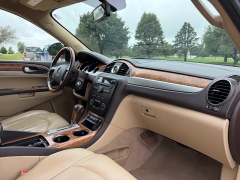 Used 2010  Buick Enclave 4d SUV FWD CXL1 at Rooster Auto Sales near Vinton&comma; IA