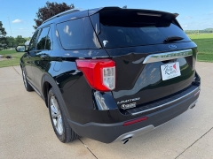 Used 2021  Ford Explorer Limited 4WD at Rooster Auto Sales near Vinton&comma; IA