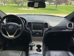 Used 2015 Jeep Grand Cherokee 4d SUV 4WD Summit at Rooster Auto Sales near Vinton, IA