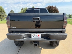 Used 2006  Chevrolet Silverado 2500 4WD Crew Cab HD LS at Rooster Auto Sales near Vinton&comma; IA