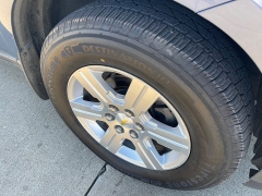 Used 2012  Chevrolet Traverse 4d SUV FWD LT1 at Rooster Auto Sales near Vinton&comma; IA