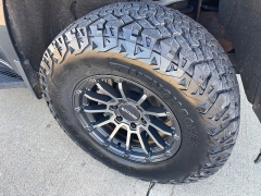 Used 2019  Chevrolet Silverado 1500 4WD Crew Cab LT at Rooster Auto Sales near Vinton&comma; IA