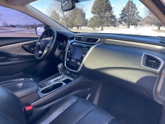 Used 2018  Nissan Murano 4d SUV FWD Platinum at Rooster Auto Sales near Vinton&comma; IA