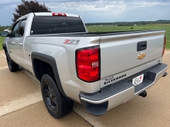 Used 2016 Chevrolet Silverado 1500 4WD Double Cab LT Z71 at Rooster Auto Sales near Vinton, IA
