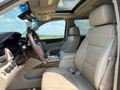 Used 2016  GMC Yukon XL 4d SUV 4WD Denali at Rooster Auto Sales near Vinton&comma; IA
