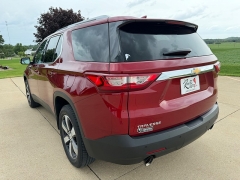 Used 2018  Chevrolet Traverse 4d SUV FWD LT Leather at Rooster Auto Sales near Vinton&comma; IA