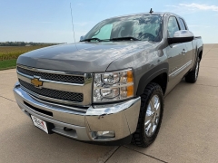 Used 2013  Chevrolet Silverado 1500 4WD Ext Cab LT at Rooster Auto Sales near Vinton&comma; IA