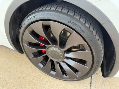 Used 2021  Tesla Model Y Performance AWD at Rooster Auto Sales near Vinton&comma; IA
