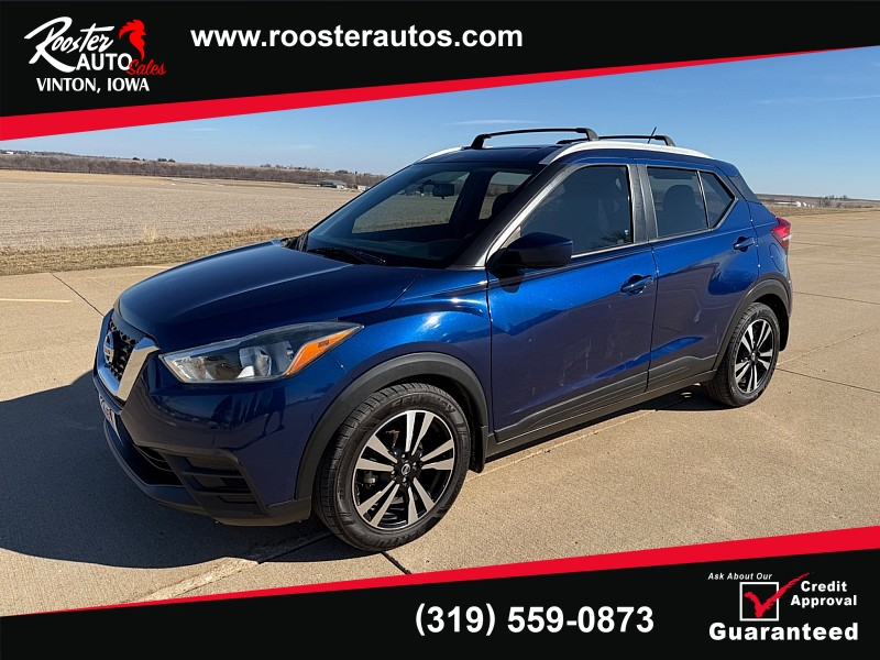 Used 2019  Nissan Kicks 4d SUV FWD SR Premium at Rooster Auto Sales near Vinton&comma; IA