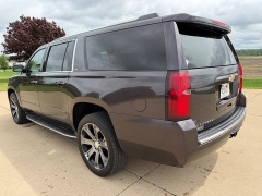 Used 2016  Chevrolet Suburban 4d SUV 4WD LTZ at Rooster Auto Sales near Vinton&comma; IA