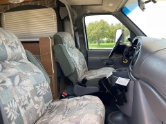 Used 1998 Fleetwood Motorhome at Rooster Auto Sales near Vinton, IA