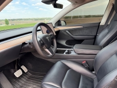 Used 2023  Tesla Model Y Performance AWD at Rooster Auto Sales near Vinton&comma; IA