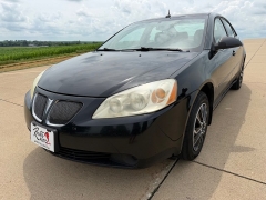Used 2008  Pontiac G6 4d Sedan Value at Rooster Auto Sales near Vinton&comma; IA