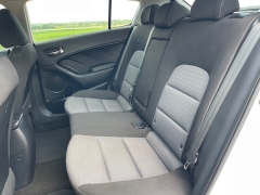 Used 2016 Kia Forte5 5d Hatchback SX Auto at Rooster Auto Sales near Vinton, IA